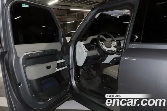 Land Rover Defender 2021 — Şəkil 17/19