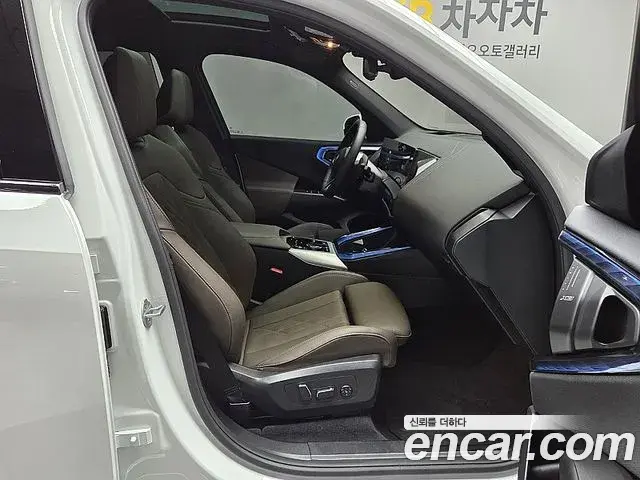 BMW X3 2025 — Фото 12/20