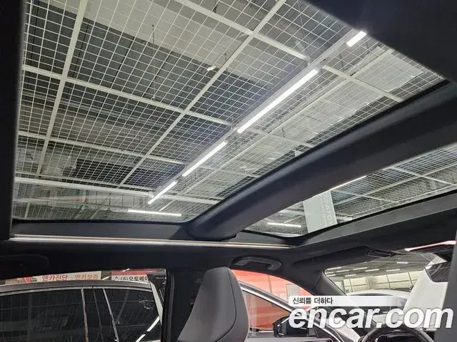 Toyota Crown Crossover 2024 — Şəkil 17/19
