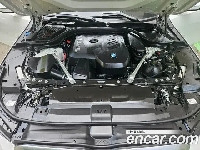 BMW 5 Series 2025 — Şəkil 19/20