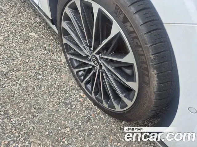 Hyundai Grandeur Hybrid 2022 — Şəkil 4/16