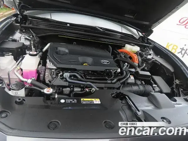 Toyota Crown Crossover 2024 — Photo 17/20