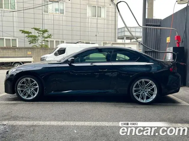 BMW M2 2025 — Photo 4/6