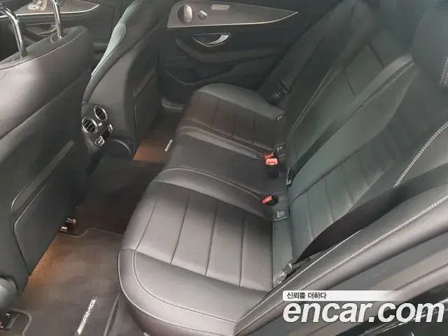 Mercedes-Benz E-Class 2022 — Şəkil 1/18