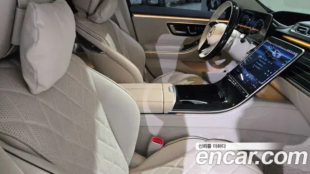 Mercedes-Benz S-Class 2025 — Фото 18/20