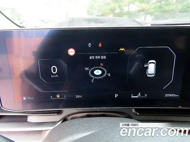 Kia Carnival 2023 — Фото 8/20
