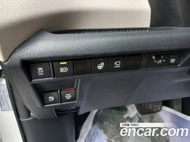 Toyota Sienna 2021 — Şəkil 12/12