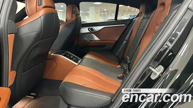 BMW 8 Series 2024 — ფოტო 12/20