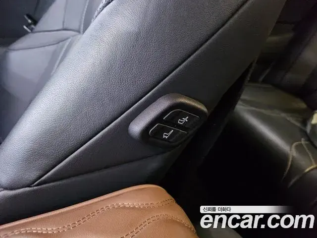 Lexus ES300h 2020 — ფოტო 20/20