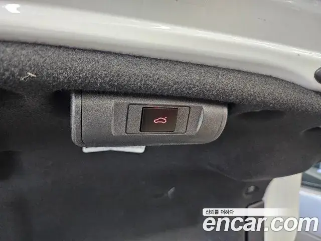 Lexus ES300h 2020 — ფოტო 17/20