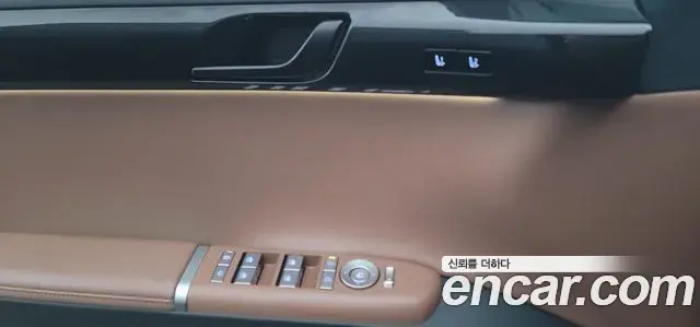 Hyundai Grandeur 2023 — Photo 16/18