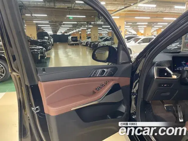 BMW X5 2025 — ფოტო 11/19