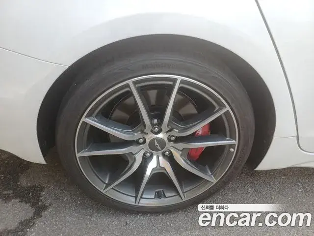 Genesis G70 2019 — Şəkil 14/20