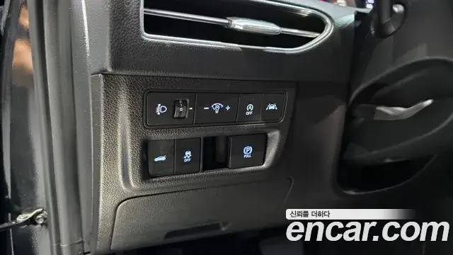 Hyundai Sonata Hybrid 2021 — Photo 10/30