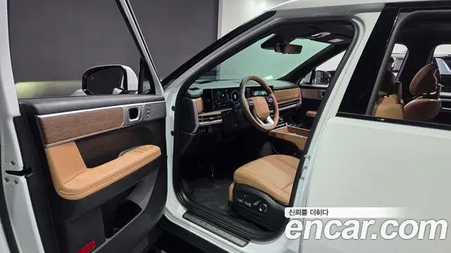 Hyundai Santa Fe 2024 — ფოტო 21/35