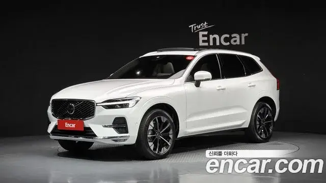 Volvo XC60 2025 — Photo 31/31