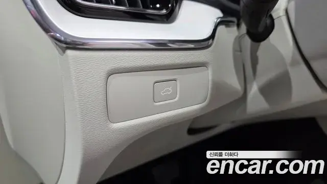 Volvo XC60 2025 — Photo 6/31