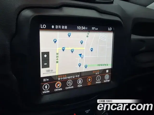 Jeep Renegade 2021 — Şəkil 16/19
