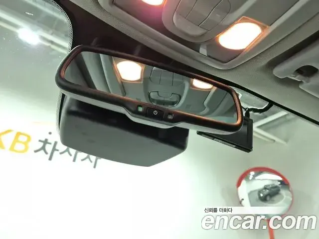 Jeep Renegade 2021 — Şəkil 8/19
