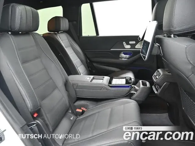 Mercedes-Benz GLS-Class 2025 — Photo 1/20