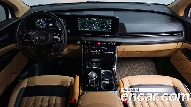 Kia Carnival 2021 — Photo 7/20