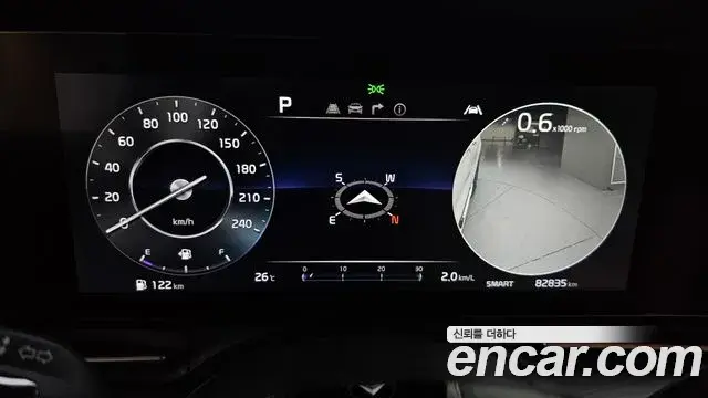 Kia Carnival 2021 — Photo 8/20