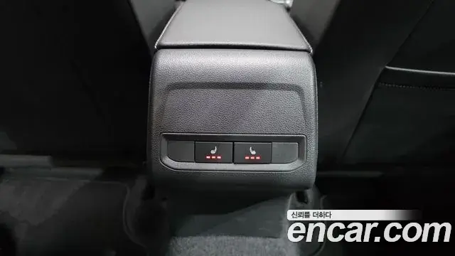 Volkswagen Jetta 2021 — Photo 24/35