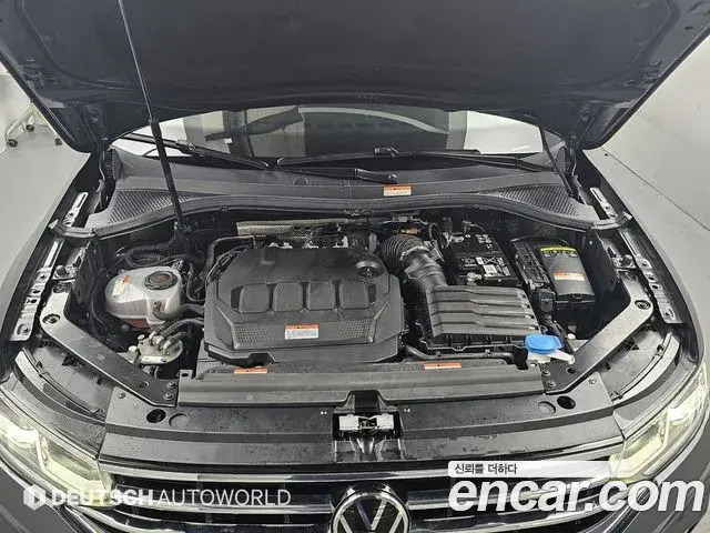 Volkswagen Tiguan 2024 — Şəkil 13/20