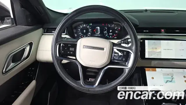 Land Rover Range Rover Velar 2021 — Şəkil 10/32