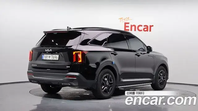 Kia Sorento 2024 — ფოტო 1/34