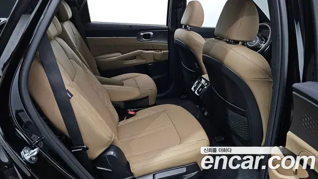 Kia Sorento 2024 — ფოტო 28/34