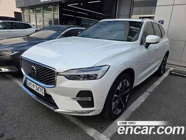 Volvo XC60 2025 — ფოტო 9/10
