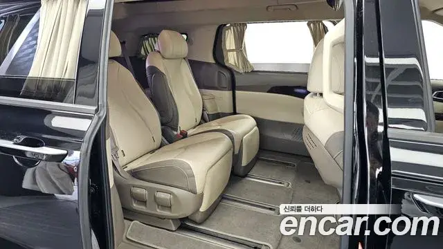 Kia Carnival 2021 — Şəkil 2/37