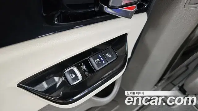 Kia Carnival 2021 — Şəkil 31/37