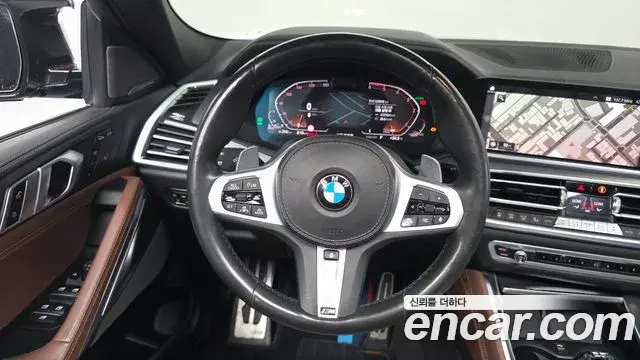 BMW X6 2020 — Фото 13/20
