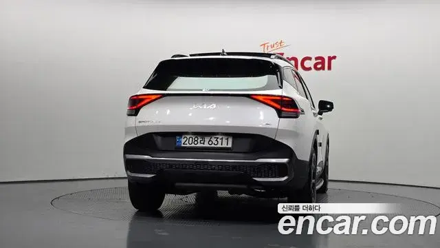 Kia Sportage 2022 — Фото 4/20