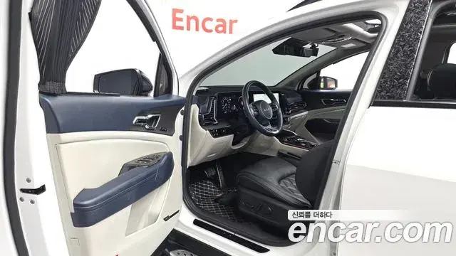 Kia Sportage 2022 — Фото 10/20