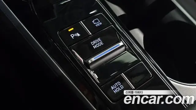 Hyundai Sonata Hybrid 2022 — Şəkil 17/30