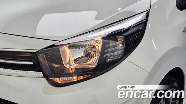 Kia Morning Urban 2023 — Photo 15/30
