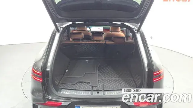 Genesis GV70 2024 — ფოტო 31/33