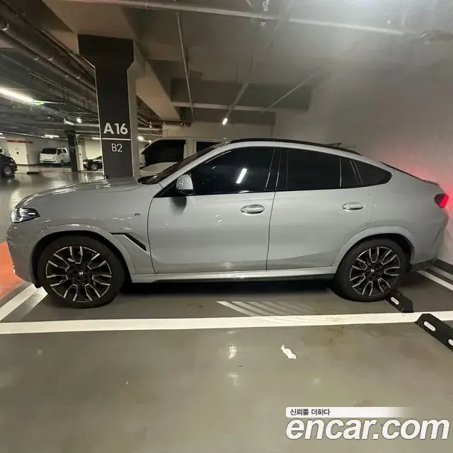 BMW X6 2026 — Фото 1/10