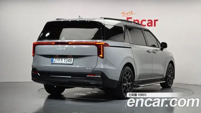Kia Carnival 2024 — Photo 12/32