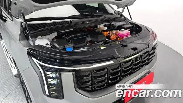 Kia Carnival 2024 — Photo 25/32