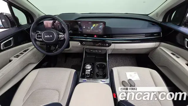 Kia Carnival 2024 — Photo 18/32