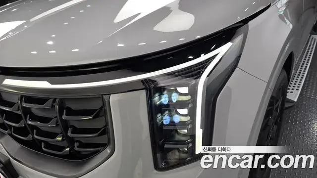 Kia Carnival 2024 — Photo 10/32