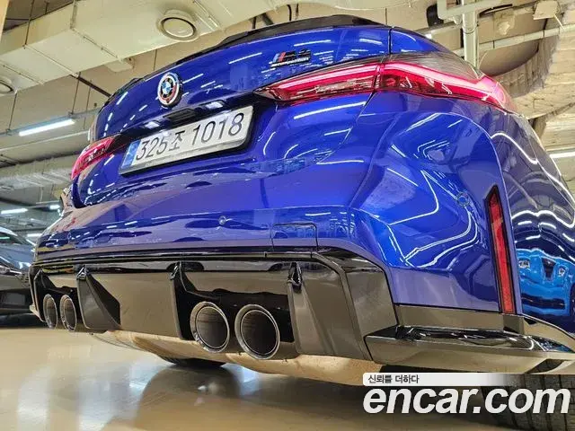 BMW M4 2022 — Фото 3/20