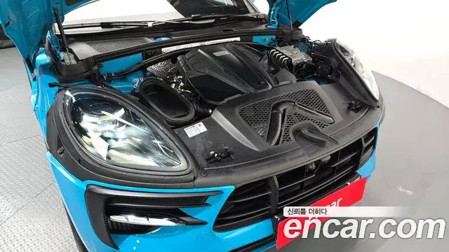 Porsche Macan 2021 — Şəkil 20/32