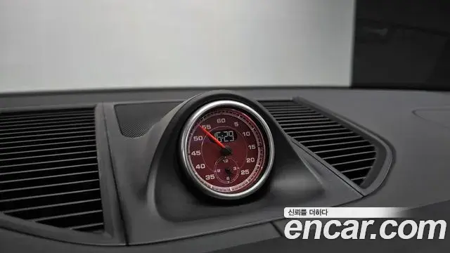 Porsche Macan 2021 — Şəkil 2/32