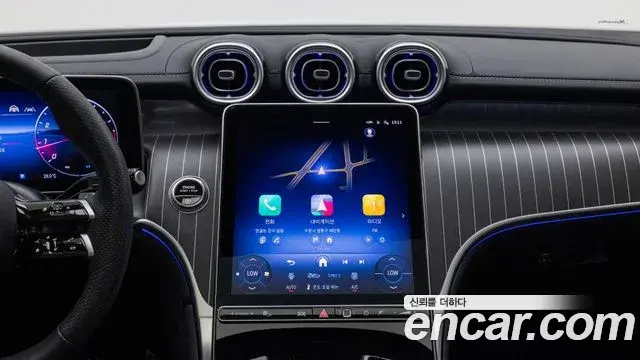 Mercedes-Benz GLC-Class 2025 — ფოტო 15/19