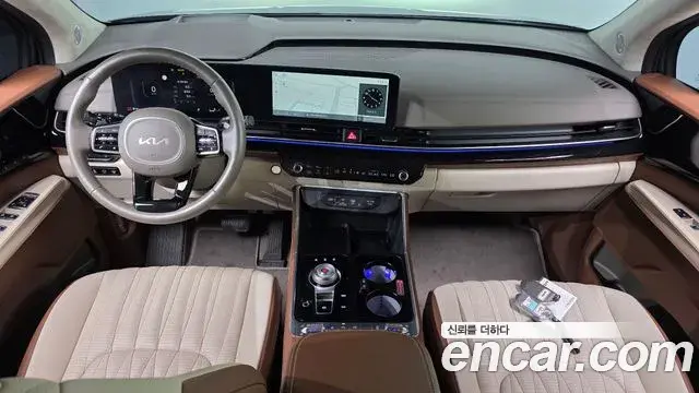 Kia Carnival 2024 — Şəkil 35/39